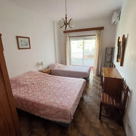 Bel Spacieux, Da Rocha, 200 M De La Apartment Portimão